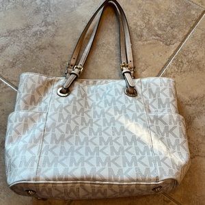 Michael Kor’s Jet Set Tote